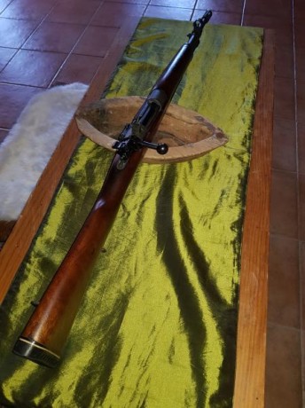 hola pongo a la venta dos rifle calibre 308 win los dos. un remington 700 police con visor sightron SIII 22