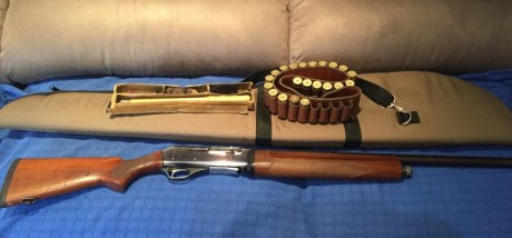 Se vende escopeta repetidora semiautomática Fabarm modelo Ellegi calibre 12, gases, adaptada a 3 disparos, 01