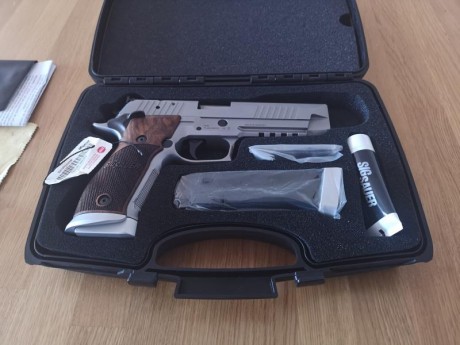  IMG_20190518_175737.jpg  IMG_20190518_175657.jpg  IMG_20190518_175737.jpg VENDO SIG SAUER X-FIVE CLASSIC 00