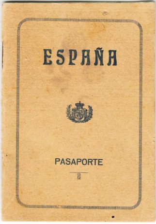  EN RECUERDO Y HOMENAJE A LOS QUE YA NO ESTÁN. 

Si pones en  GOOGLE   PASAPORTES EN LA MEMORIA  da igual 80