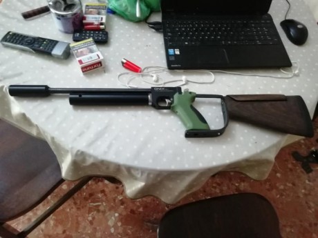 vendo culatín adaptable con sistema de sube-baja de escopeta
80 euros con envío incluido
 41.jpg  31.jpg 01