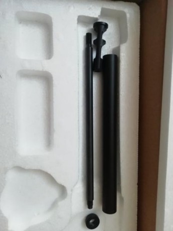 vendo conjunto original cañón y funda del 4,5, sin uso
60 euros con envío incluido
 91.jpg  00