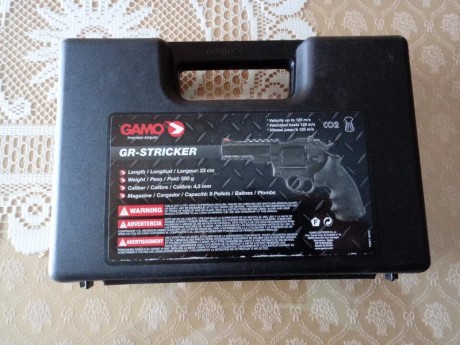 Muy buenas.
Vendo revolver Gamo  GR-Stricker en 4.5mm.
El revolver está completamente nuevo, lo compré 00