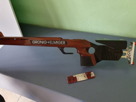 Hola a todos .un compañero del club me pide que le ponga a la venta esta magnífica culata de aluminio 02