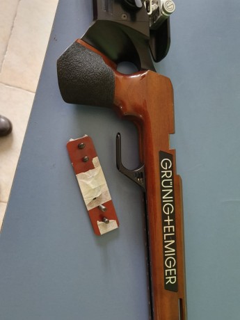 Hola a todos .un compañero del club me pide que le ponga a la venta esta magnífica culata de aluminio 00