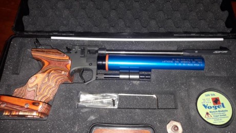 El arma está perfectamente de todo. 
Esta en Gerona para verla y probar 
275€.
Saludos

Se puede cerrar 01