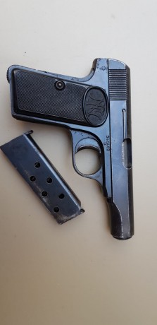 En bien estado, arma Iconica de FN
precio 640

Inscrito en el libro de coleccionsita como arma historica 02