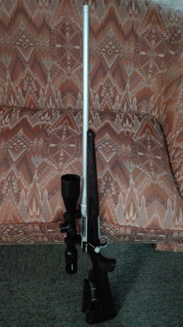 Un amigo me pide un favor. 
VENDO RIFLE SAUER MODELO ALASKA Y CALIBRE 300 WINCHESTER MAGNUM, CON VISOR 11