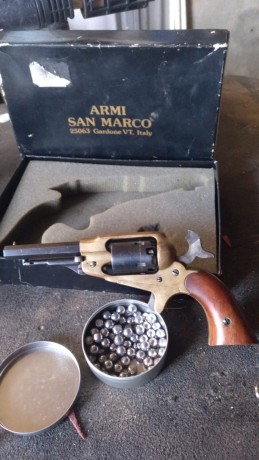 Pues eso un amigo del club pone a la venta un revólver marca San Marcos del calibre 0.31 de 3 pulgada 02
