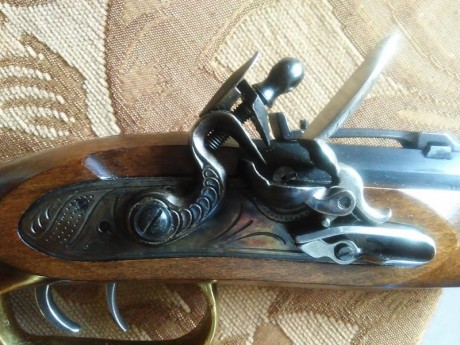 Pistola usada por los tramperos y compañera del Hawken.
Este modelo de Ardesa es conocido por su fiabilidad 141