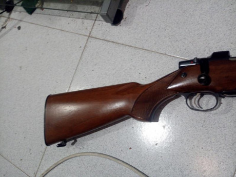 Rifle, como nuevo, CZ calibre 375 HH
600+envío 00