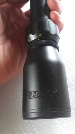 Gamo matrix  3-9x44 huntsman
 . 35 e portes incluidos

Excelvan 3-9×40. Ni una marca. 
Reticula iluminada. 10