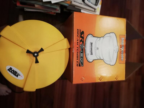 Precio en tienda 70 Euros redondos, poco uso y precio 20 , funcionando perfectamente  y nada de uso.

VENDIDO 00