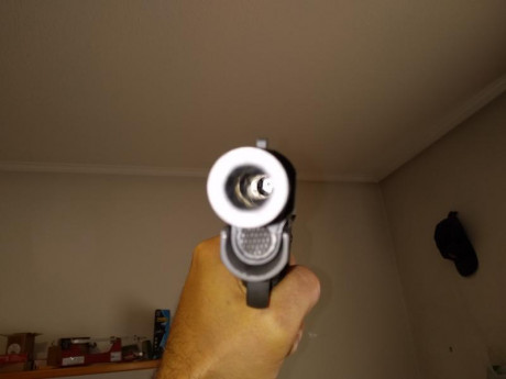 Hola.
Vendo pistola armscord .( Hoy rock island) ,1911,A1, serie 70,  pocos disparos.
Cañón 5" ,calibre 111