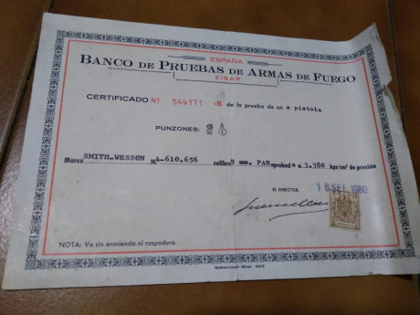 Vendo s&w mod 59, año 80, como indica banco de pruebas.
Usada para defensa durante años.
Guiada en 11