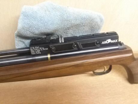 Hatsan Calibre 22
 2 CARGADORES ROTATIVOS Y CONECTOR DE CARGA.
En perfecto estado de conservación y funcionamiento.

 01