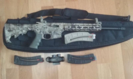 Vendo carabina Smith&Wesson del 22 comprada el año pasado y usada en dos ocasiones.
La carabina va 00