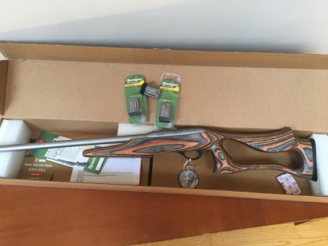 Hola compañeros pongo a la venta esta carabina.

Remigton 597 hb-tvp calibre 22 culata laminada y acabado 20