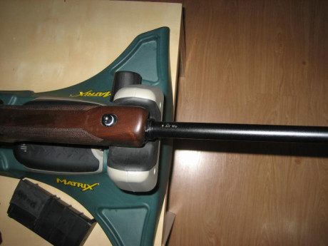 Hola. vendo éste rifle semiautomático, casi imposible de conseguir en la península, una joya de precisión 41