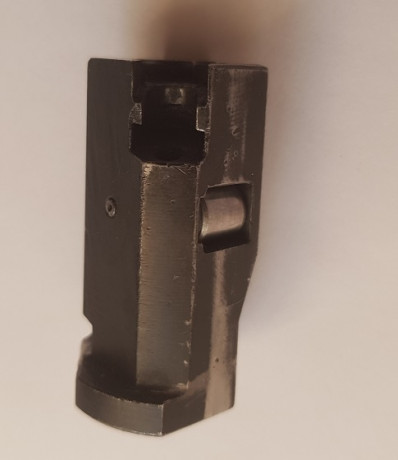 Hola, estoy buscando una cabeza cierre para Cetme C, en calibre 307 w. 
O en su defecto, uña extractora 01