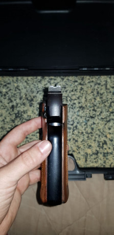 En muy buen estado y con muy poco uso, se entrega con caja y un cargador, se hacen envíos a cargo del 02