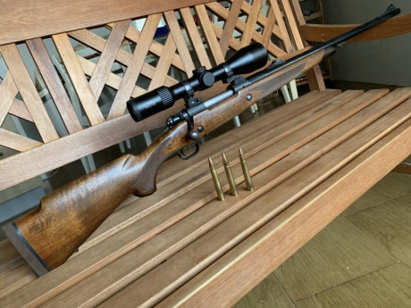 Un amigo quiere tener hueco y me pide que publique su rifle: un Winchester modelo 70 en calibre 375 Holland 01