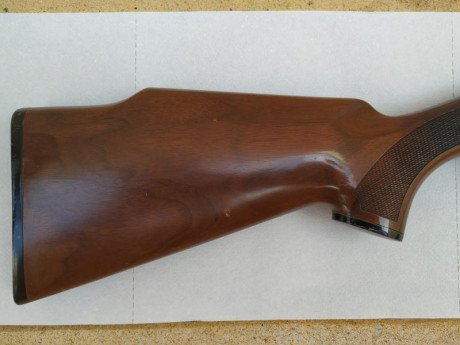 Por exceso de armas vendo rifle Remington 7.400 en calibre 30-06 y con monturas appel. El rifle se encuentra 02