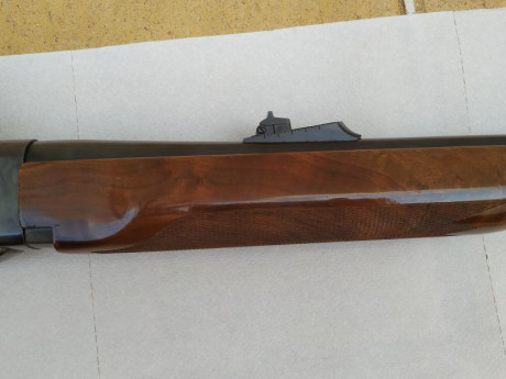 Por exceso de armas vendo rifle Remington 7.400 en calibre 30-06 y con monturas appel. El rifle se encuentra 00
