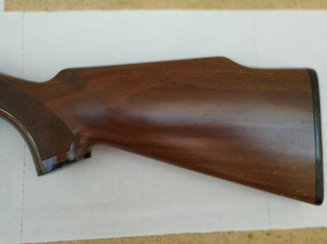 Por exceso de armas vendo rifle Remington 7.400 en calibre 30-06 y con monturas appel. El rifle se encuentra 22