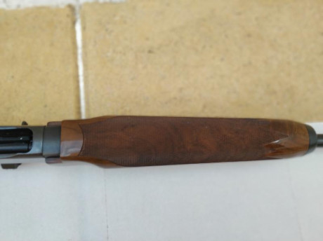 Por exceso de armas vendo rifle Remington 7.400 en calibre 30-06 y con monturas appel. El rifle se encuentra 70