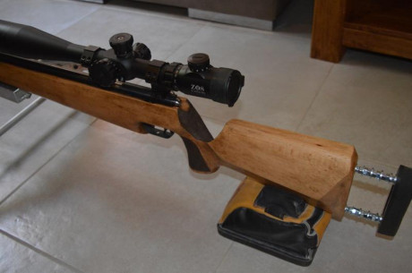 Hola muy buenas a todos, pongo a la venta esta estupenda carabina en calibre 22 modelo, mactch 64, no 01
