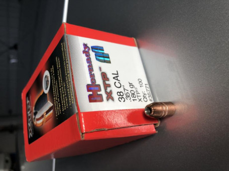 Se regalan caja de puntas Hornady XTP o se cambia por cualquier cosa de valor aprox. Calibre 357 o 38 00