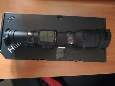 Un amigo quita el aimpoint que compro en octubre porque no se hace a el, esta nuevo, con caja, factura 00
