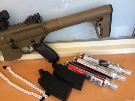 Vendo carabina SIG SAUER MCX co2 comprada en Junio 2019 a LEOPARD ( 2 años de GARANTIA)  

           00
