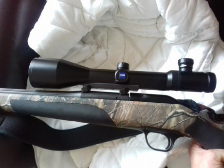 Por no haberlo usado más que en 3 ocasiones, vendo un visor Zeiss Varipoint 3-12×56 con retícula iluminada 01