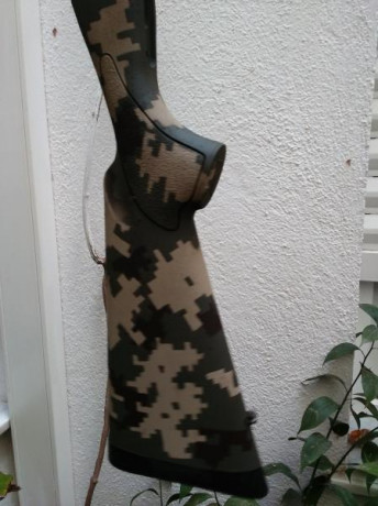Hola.. Alguien  a pintado  alguna vez un rifle de caza mayor o escopeta con pintura KRYLON?
Como quedan 10