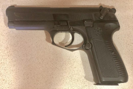 Walter p99, 9 para edición limitada 007 (1.000 unidades en todo el mundo, con el escudo Real de la Reina 01