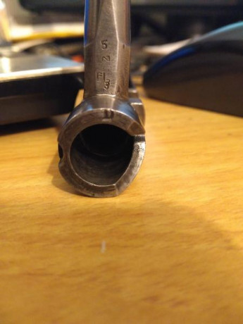Me venden un cerrojo tipo mauser k98, pero en la documentacion del mismo no indica la marca de origen, 11