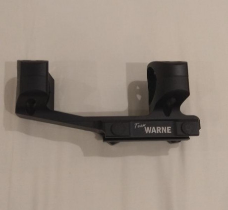 Vendo montura para visor Warne tactical X-Skel, color negro para visores de 30mm, fuerte y robusta, aleacion 02