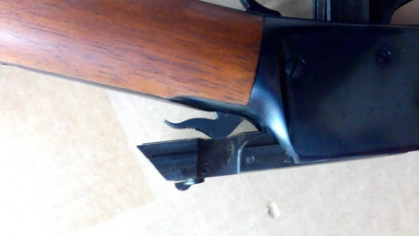 Vendo rifle palanquero Amadeo Rossi calibre 44-40 , estado nuevo , fue un capricho y solo se utilizó para 00