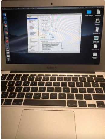 Se vende en perfecto estado y con todos sus accesorios Apple Macbook Air versión 13 pulgadas , modelo 01