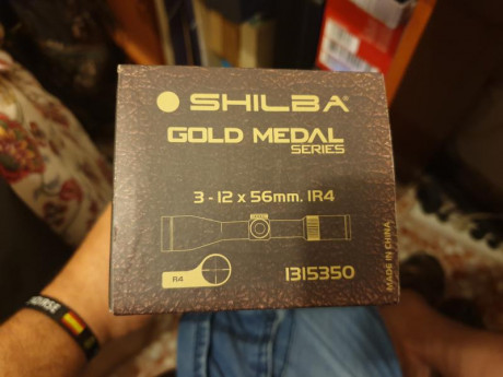 Vendo visor caza marca SHILBA, modelo GOLD MEDAL, de 3 -12 X 56 (reticula iluminada rojo/verde), completamente 02