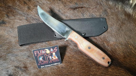 Os presento el nuevo cuchillo MT Alimaña, diseñado por Manuel de la Torre con mi humilde colaboración. 21