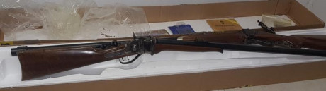 Pedersoli S.788 1874 Sharps Long Range 34" 45-70
Creo que es la única unidad NUEVA A ESTRENAR, sólo 30