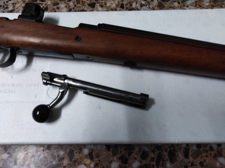 Vendo rifle de tiro Carl Gustav CG63 macht rifle ,calibre 6,5 x 55, cañon en perfecto estado, diopter 00