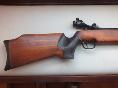 - VENDO
- Carabina Walther LGV de 4.5.
- Con diopter y tunel.
- Madera al aceite.
- Recién revisada por 01