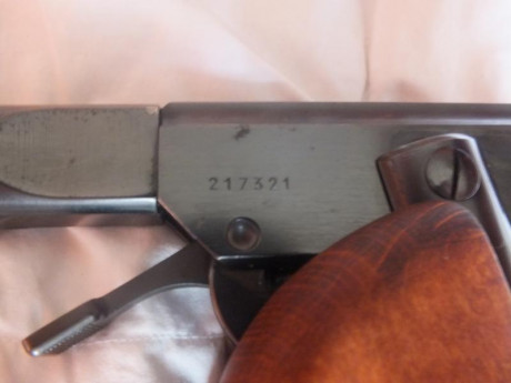 - VENDO
- Carabina Walther LGV de 4.5.
- Con diopter y tunel.
- Madera al aceite.
- Recién revisada por 71