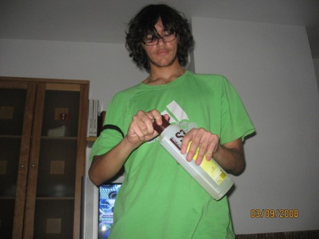  Ya que diversos foreros me han solicitado reabrir aquel viejo y exitoso hilo "Vernos las caras", 90