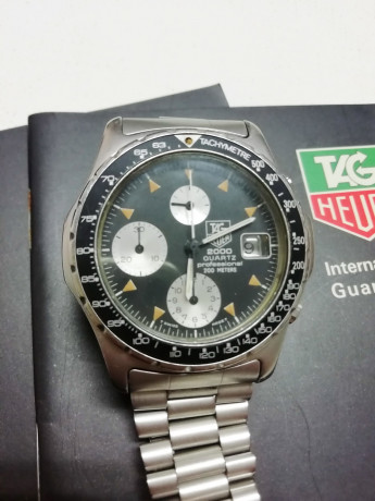 VENDO reloj suizo alta gama, talla caballero, marca TAG HEUER, mod. PROFESSIONAL 2000, cronógrafo movimiento 02