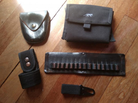 Vendo cinturon de servicio Shoke, el exterior en cordura y el interior con velcro, nuevo a estrenar, talla 01